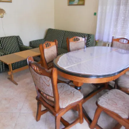 Balaton 109 Apartman Siófok