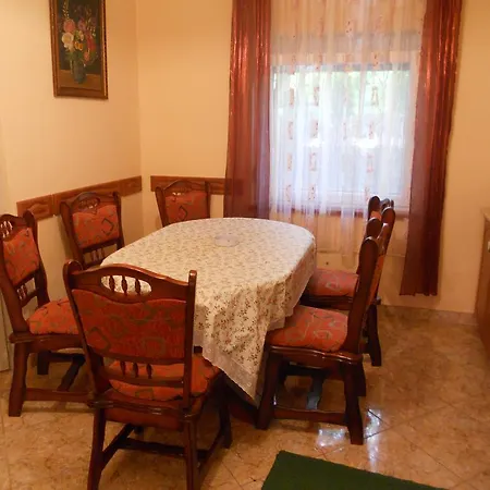 Balaton 109 Apartman